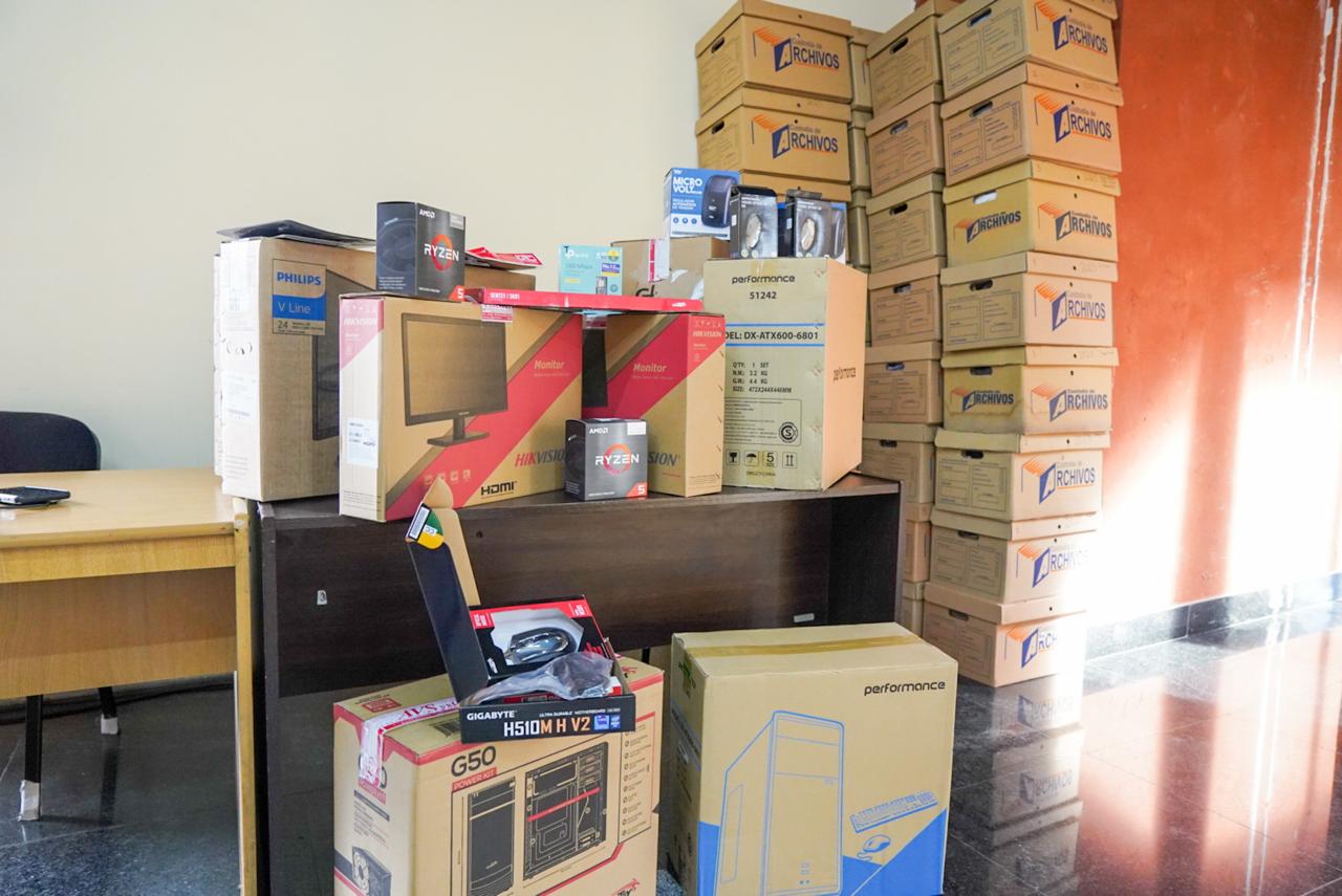Incluir Salud La Rioja recibió equipamiento informático para mejorar la atención