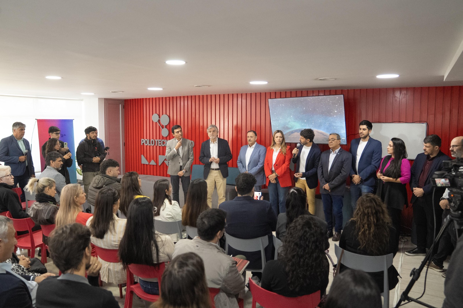 Capacitación en IA para 120 pymes riojanas: una apuesta provincial por la innovación