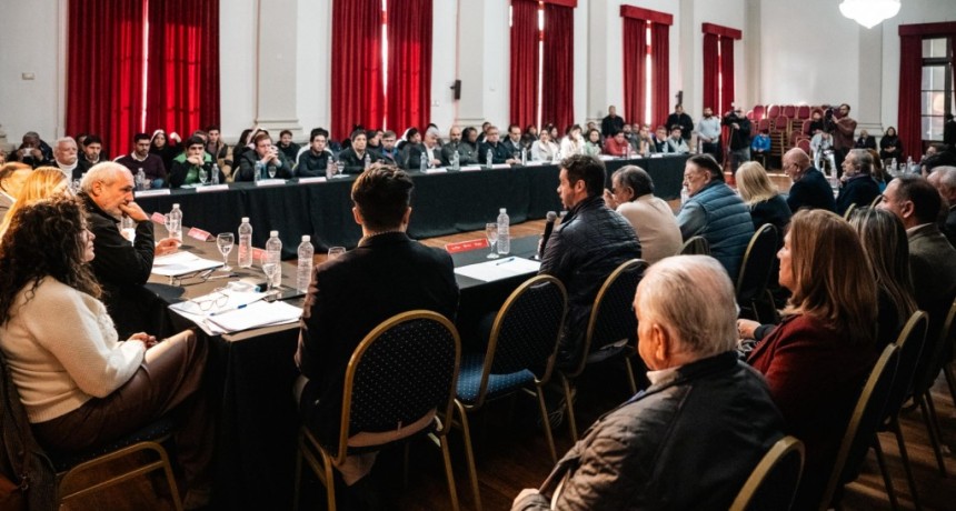 La Rioja impulsa consensos entre educación, trabajo y producción para fortalecer la democracia